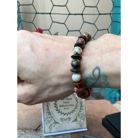 Hand Crafted Beaded Amber Bracelet - Picture 4 of 10